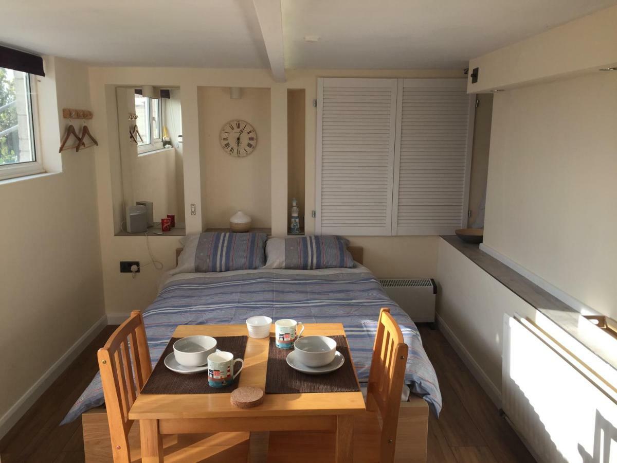 Self-Contained Small Apt. Weymouth Dış mekan fotoğraf