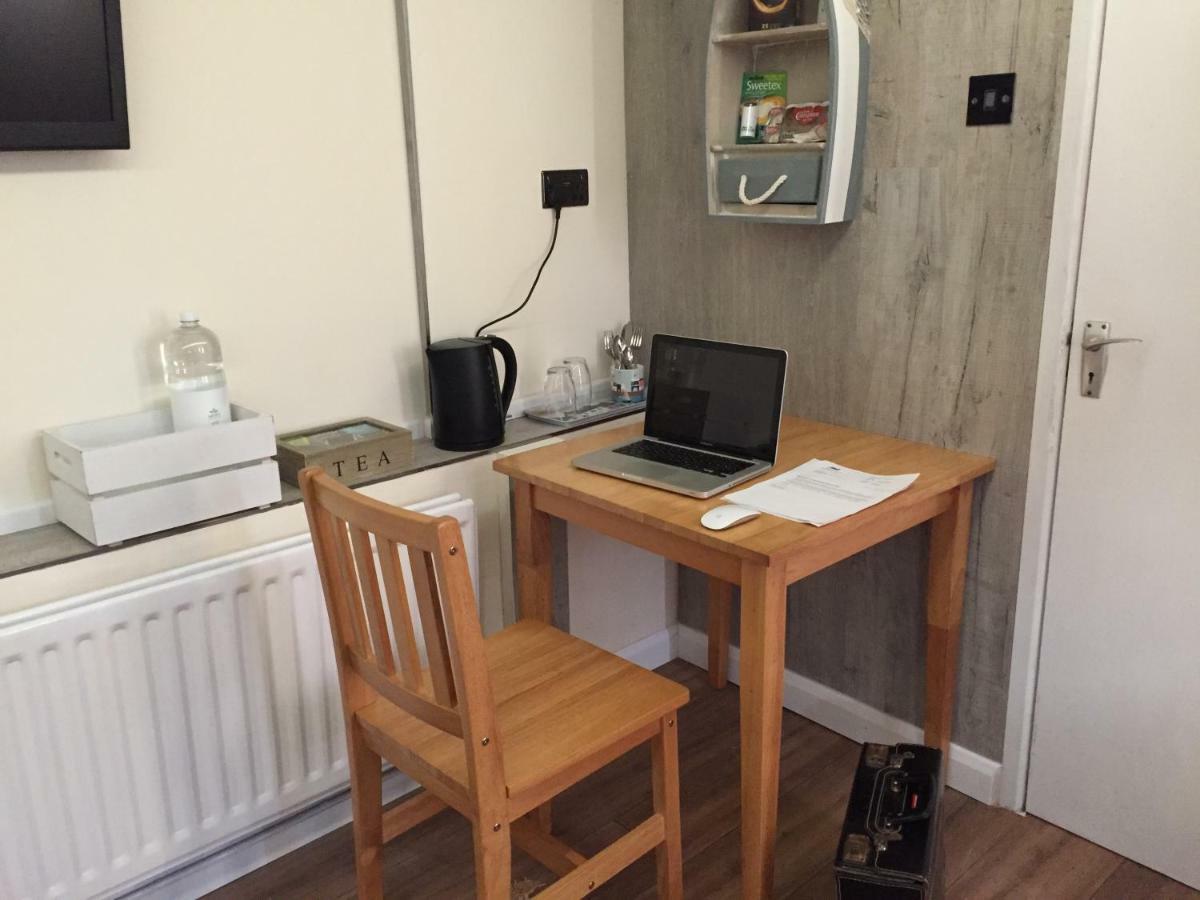 Self-Contained Small Apt. Weymouth Dış mekan fotoğraf